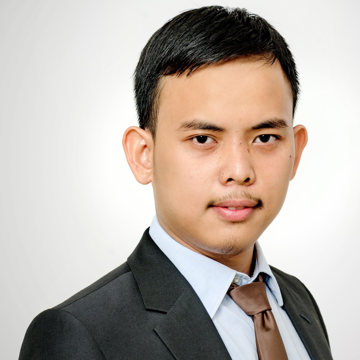 Fuji Fahrizki Tadeo Self Growth Coach Leadership Coach Performance 