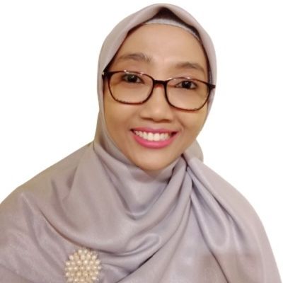 Dr. Nur Hanifah, PCC.